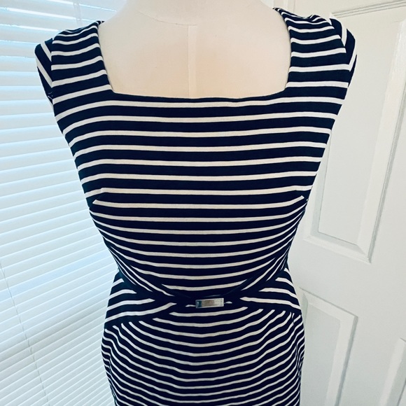 ANN TAYLOR 🌺 Black & White stripe Texture Dress SZ:6P - Picture 9 of 10